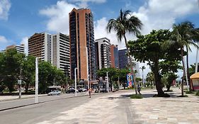Iracema Flat frente mar 107